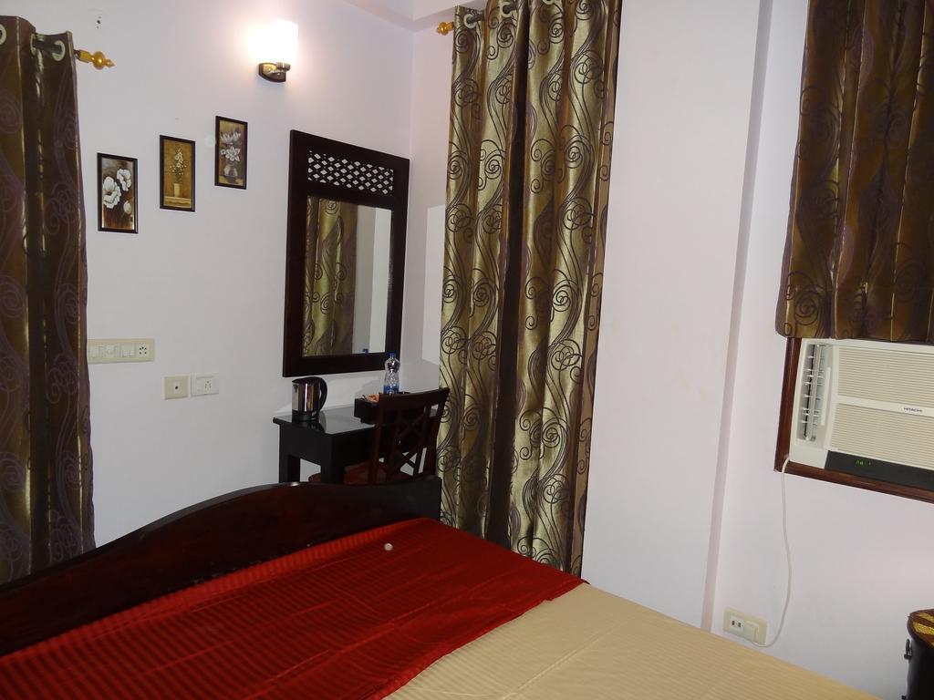 Tulsian Guest House & Apartments Jaipur Habitación foto